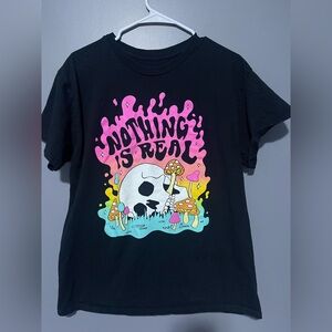 Spencer’s tee “nothings real” shirt size large